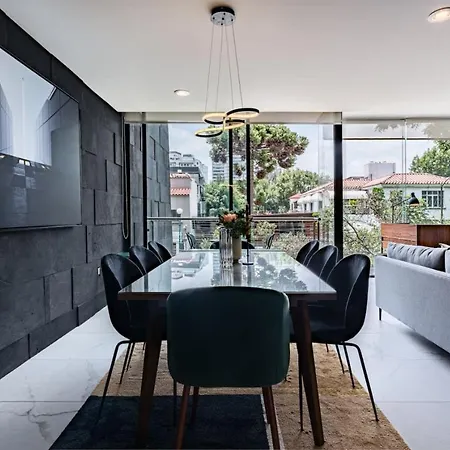 Stylish Polanco Stay Best For Groups With Workspace