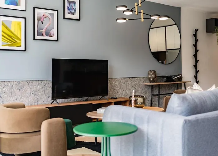 Stylish Polanco Stay, For Groups W/ Workspace *