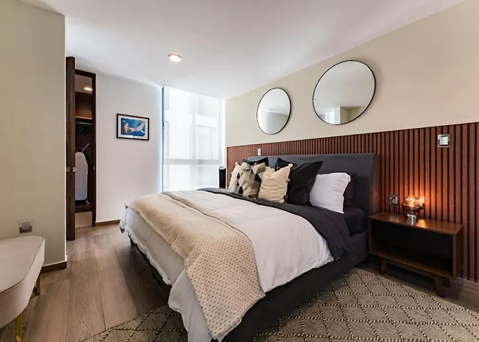 Stylish Polanco Stay, For Groups W/ Workspace