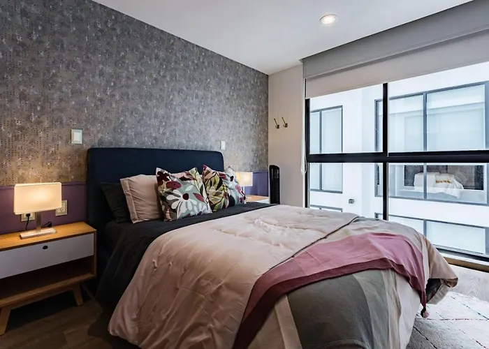 Stylish Polanco Stay, For Groups W/ Workspace